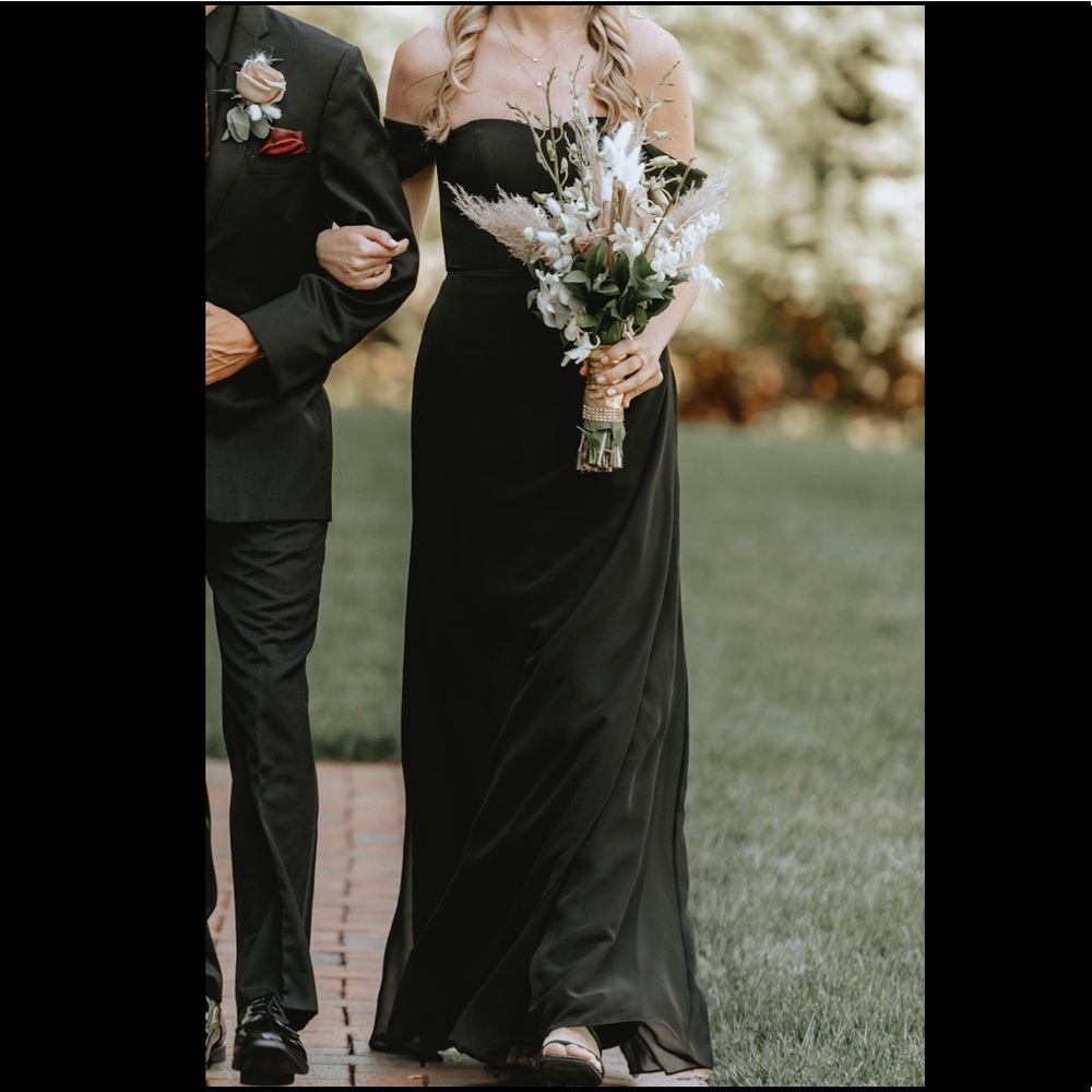 Azazie Jordyn Dress Size 4 in Black